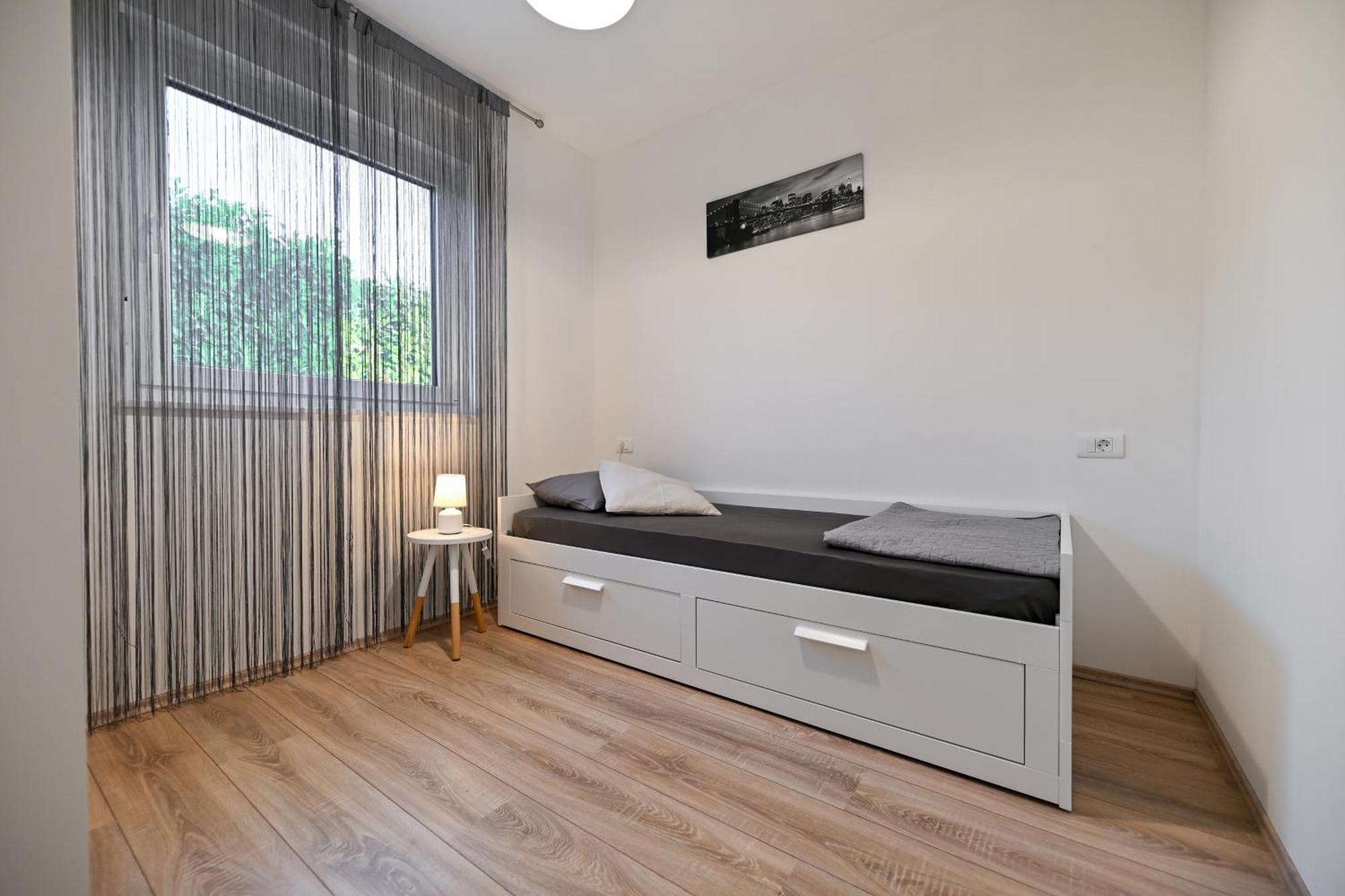 Galovac  Holiday Home Aprilis With Pool, Jacuzzi And Sauna מראה חיצוני תמונה