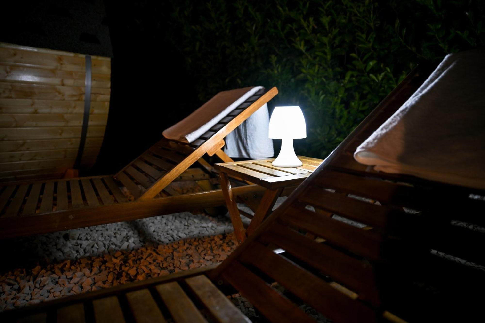 Galovac  Holiday Home Aprilis With Pool, Jacuzzi And Sauna מראה חיצוני תמונה