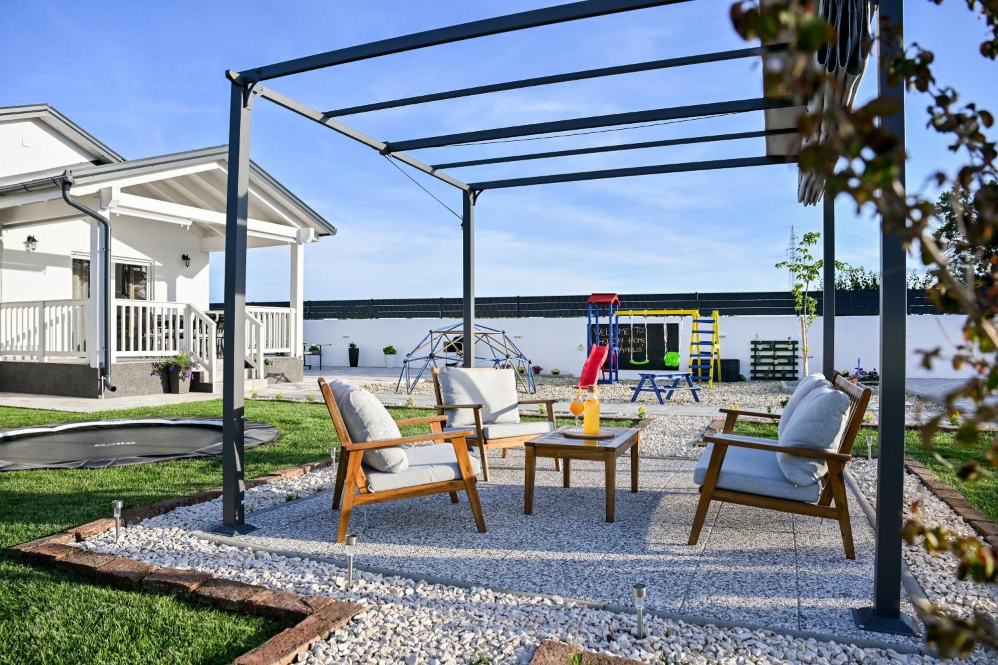 Galovac  Holiday Home Aprilis With Pool, Jacuzzi And Sauna מראה חיצוני תמונה